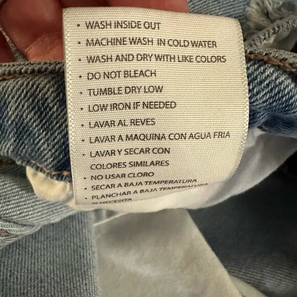 Kancan Womens size 5/26 High Rise Mom Distressed Denim Button Fly Jeans - Picture 10 of 11